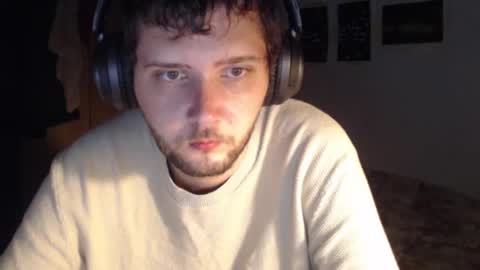 Snapshot of littlealien7 chatting on 01.08.25 littlealien7 online show from 01.08.25