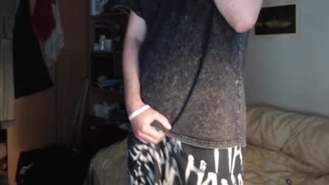 Snapshot of littlealien7 chatting on 10.16.25 littlealien7 online show from 10.16.25