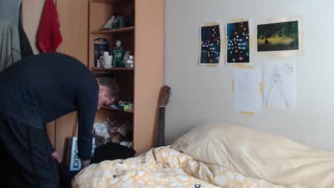 Snapshot of littlealien7 chatting on 11.13.25 littlealien7 online show from 11.13.25