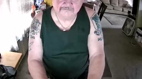 Snapshot of littled83057 chatting on 05.28.26 Littled83057 online show from 05.28.26