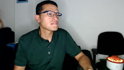 Manu online show from 02.12.25