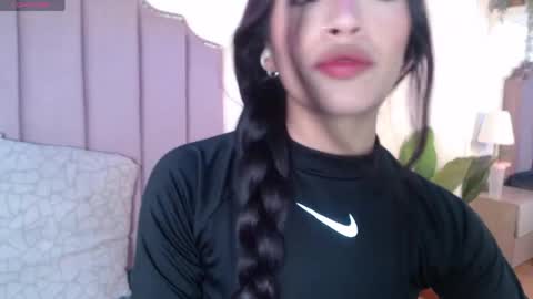 Snapshot of littlejade_dh chatting on 05.26.26 littlejade_dh online show from 05.26.26