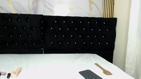 Snapshot of littlekloe_ chatting on 03.08.25 Litllekloe online show from 03.08.25