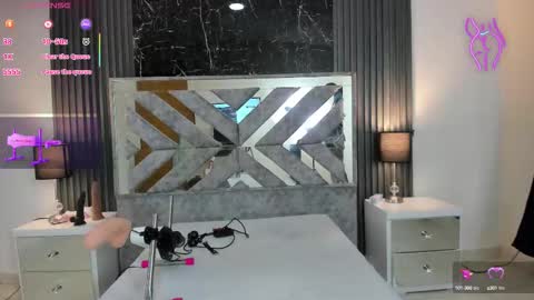 Snapshot of littlekloe_ chatting on 09.13.25 Litllekloe online show from 09.13.25