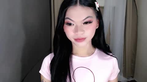 Snapshot of littlelace_ chatting on 05.26.26 littlelace_ online show from 05.26.26