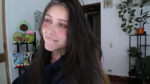 Snapshot of littlelaksmi chatting on 12.20.24 Laksmi online show from 12.20.24