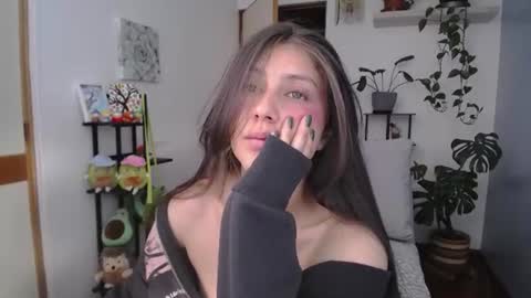 Snapshot of littlelaksmi chatting on 06.19.26 Laksmi online show from 06.19.26