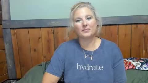 lisanixs online show from 10.03.25