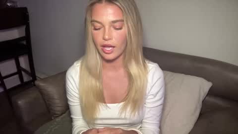 Marciabrady online show from 12.19.24