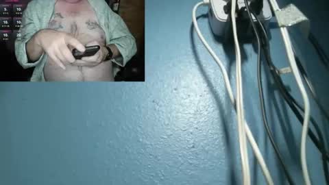 Snapshot of littlepervy chatting on 12.25.24 littlepervy online show from 12.25.24