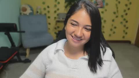 Mia  Wednesday to Sunday 730 am to 1030 am Colombian Hour D online show from 12.22.25