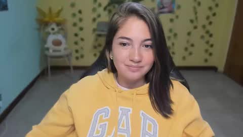 Mia  Wednesday to Sunday 730 am to 1030 am Colombian Hour D online show from 02.03.26