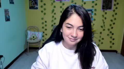 Mia  Wednesday to Sunday 730 am to 1030 am Colombian Hour D online show from 05.23.26