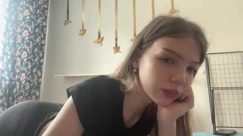 littleprincess3000 online show from 04.19.26