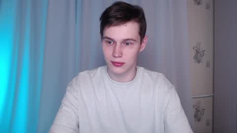 Snapshot of littlesadcabbage chatting on 12.28.24 Sonnenschein online show from 12.28.24