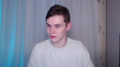 Snapshot of littlesadcabbage chatting on 12.29.24 Sonnenschein online show from 12.29.24