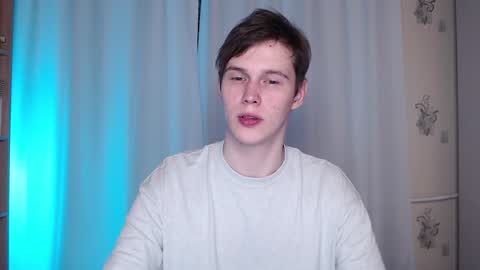 Snapshot of littlesadcabbage chatting on 02.01.25 Sonnenschein online show from 02.01.25