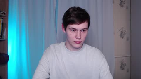 Snapshot of littlesadcabbage chatting on 02.14.25 Sonnenschein online show from 02.14.25