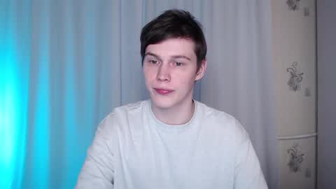 Snapshot of littlesadcabbage chatting on 02.16.25 Sonnenschein online show from 02.16.25