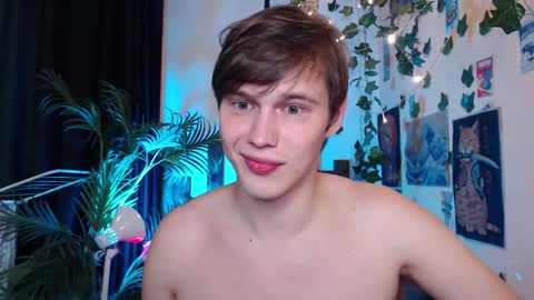 Snapshot of littlesadcabbage chatting on 09.26.25 Sonnenschein online show from 09.26.25