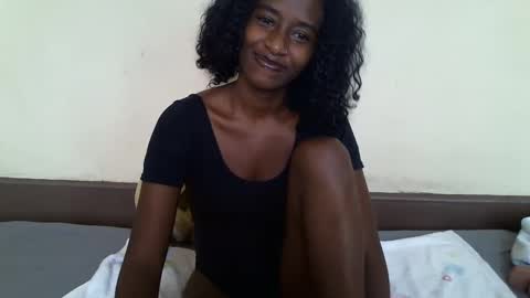 Snapshot of littlesandie chatting on 01.14.25 littlesandie online show from 01.14.25