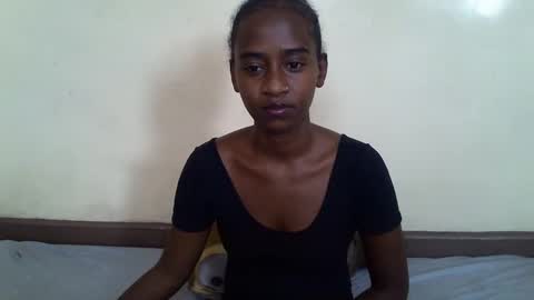 Snapshot of littlesandie chatting on 02.22.25 littlesandie online show from 02.22.25