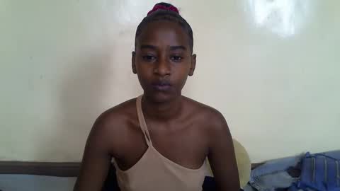 Snapshot of littlesandie chatting on 02.28.25 littlesandie online show from 02.28.25