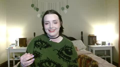 Snapshot of littlestpuppet chatting on 05.01.26 Kori online show from 05.01.26