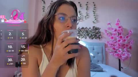 Snapshot of littletammy4u_ chatting on 09.29.25 tammy online show from 09.29.25