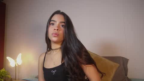 littletammy_ online show from 04.19.26