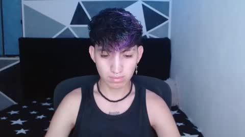 Snapshot of littlextrem chatting on 01.03.25 Eros online show from 01.03.25