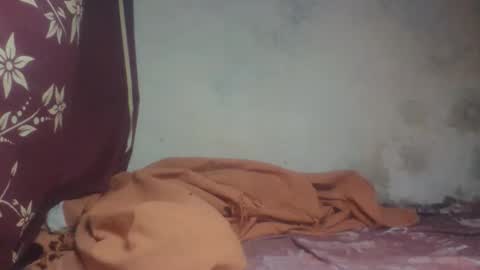 Snapshot of littleyanah chatting on 09.13.25 yanah online show from 09.13.25