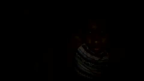 Snapshot of littleyanah chatting on 09.27.25 yanah online show from 09.27.25