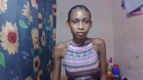 Snapshot of littleyanah chatting on 04.02.26 yanah online show from 04.02.26