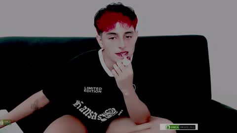 Snapshot of littlezhalem chatting on 12.14.25 littlezhalem online show from 12.14.25