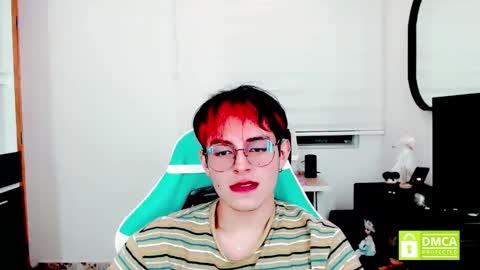 Snapshot of littlezhalem chatting on 01.09.26 littlezhalem online show from 01.09.26