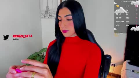 Snapshot of litz_81 chatting on 10.31.25 litz_81 online show from 10.31.25