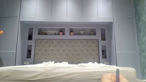 Snapshot of livbellelive chatting on 12.01.24 Liv Winters online show from 12.01.24