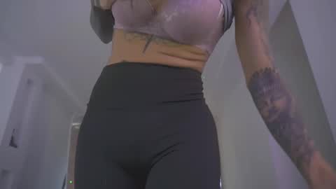 Emily  R online show from 02.23.25