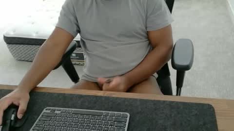 Snapshot of livetribber chatting on 02.21.26 livetribber online show from 02.21.26