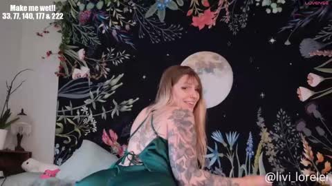 Snapshot of livi_lorelei chatting on 05.06.26 livi lorelei online show from 05.06.26