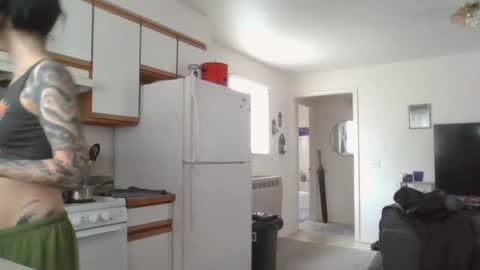 Liv Mirage online show from 09.10.25