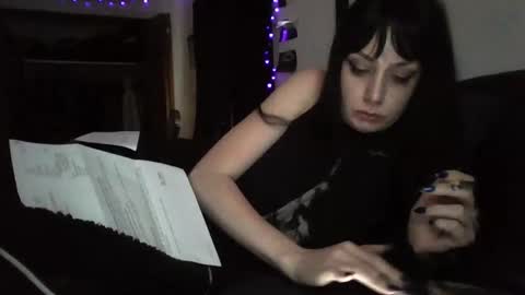 Snapshot of livmirage chatting on 05.13.26 Liv Mirage online show from 05.13.26
