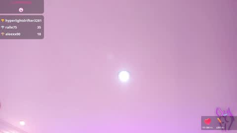 Snapshot of lixie_ chatting on 01.28.25 Vanessa online show from 01.28.25