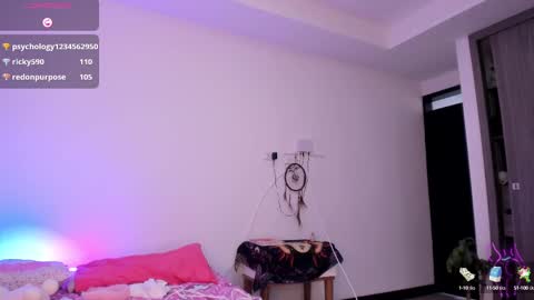 Snapshot of lixie_ chatting on 02.18.25 Vanessa online show from 02.18.25