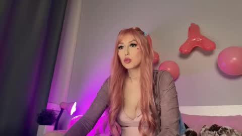 Liya Ray online show from 09.27.25