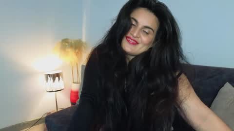 liz online show from 12.19.24