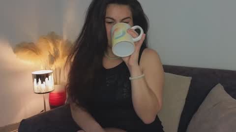 liz online show from 02.02.25