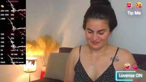 liz online show from 03.03.25