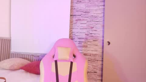 liz_monserrat online show from 01.07.26